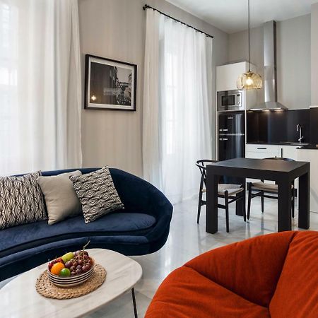 Apartamentos One Shot Conde De Torrejon Seville Ngoại thất bức ảnh