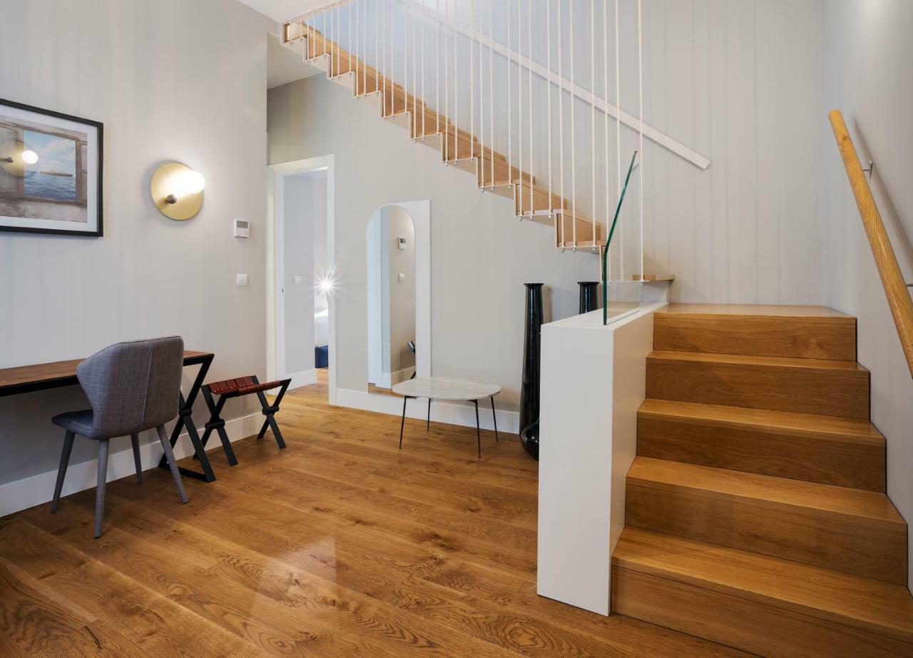 Apartamentos One Shot Conde De Torrejon Seville Ngoại thất bức ảnh