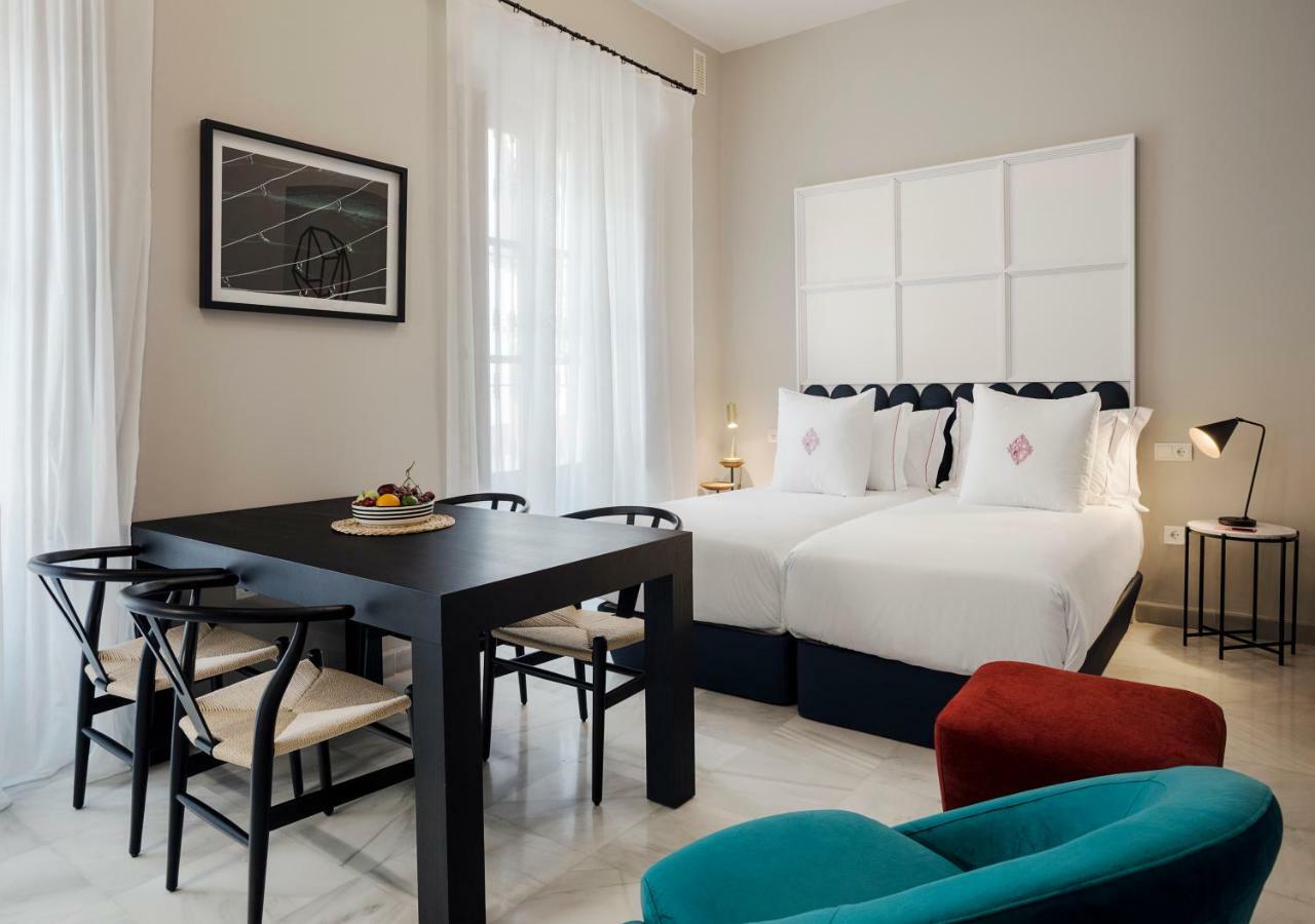 Apartamentos One Shot Conde De Torrejon Seville Ngoại thất bức ảnh
